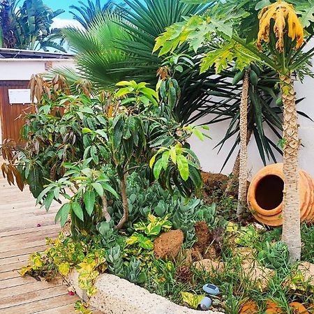 Beautiful Chalet With Wifi And Free Parking Arona  Luaran gambar