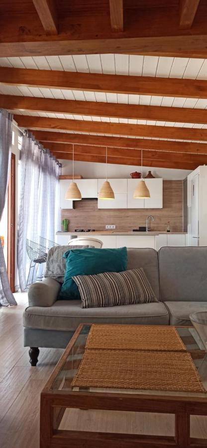 Beautiful Chalet With Wifi And Free Parking Arona  Luaran gambar