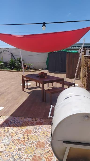 Beautiful Chalet With Wifi And Free Parking Arona  Luaran gambar
